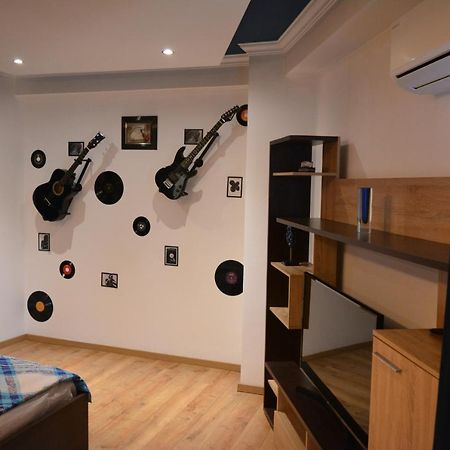 M@D Music Apartment Temeşvar Dış mekan fotoğraf