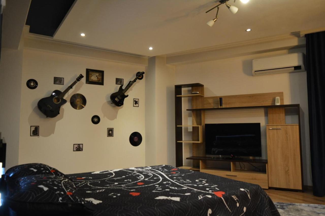 M@D Music Apartment Temeşvar Dış mekan fotoğraf